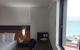 Natal Plaza requinte, conforto e vista para o mar